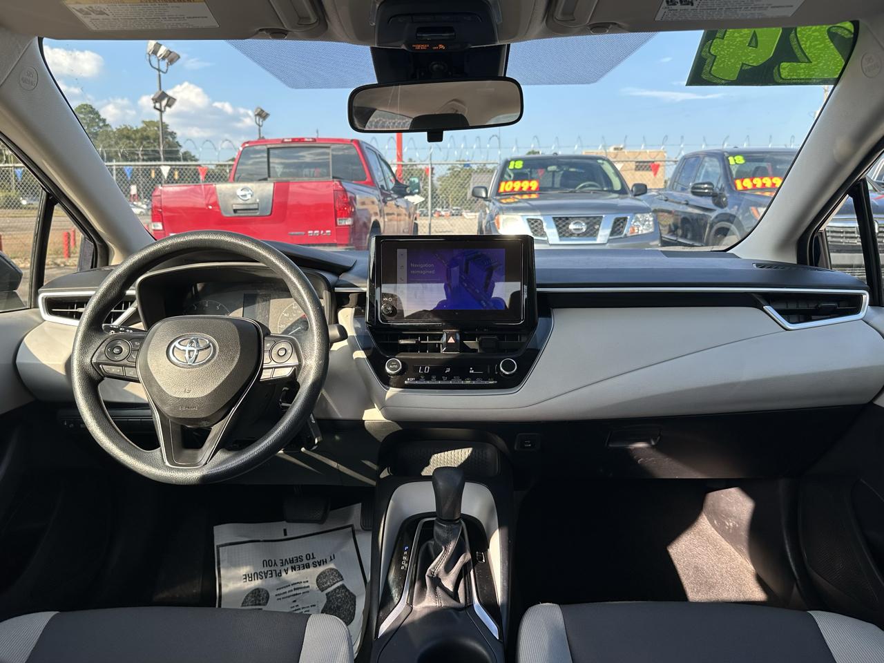 Toyota Corolla LE CVT (Natl) 2024
