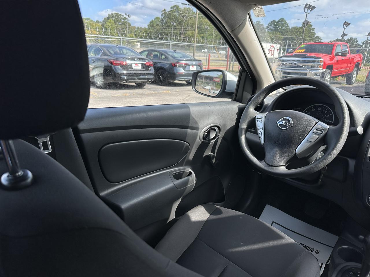 Nissan Versa Sedan S Plus CVT 2018