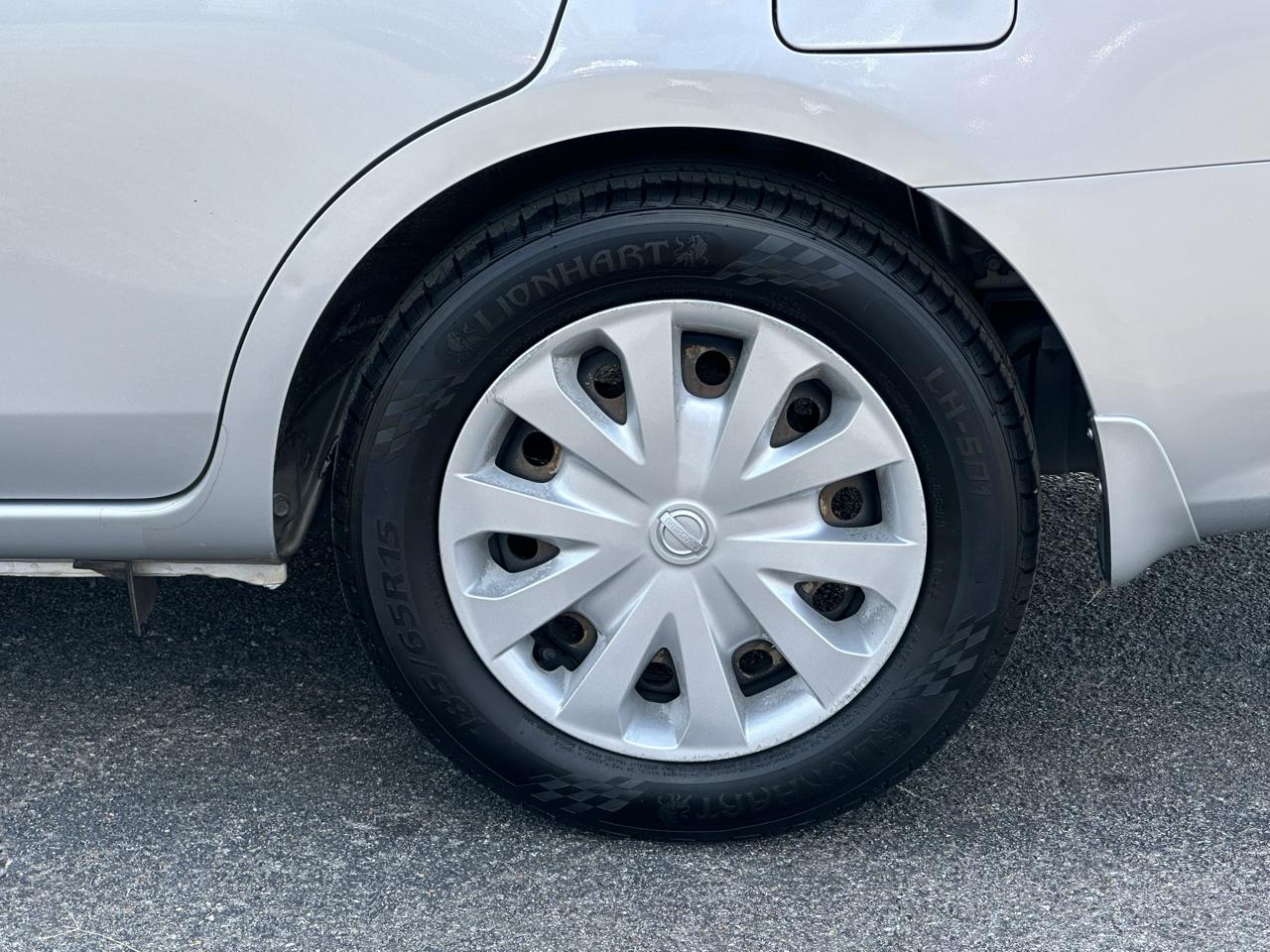 Nissan Versa Sedan S Plus CVT 2018