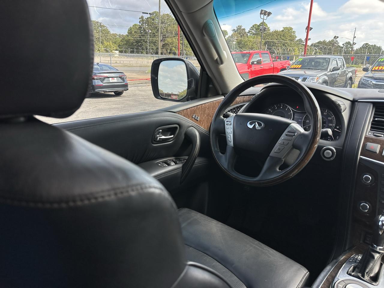 Infiniti QX80 2WD 4dr 2016