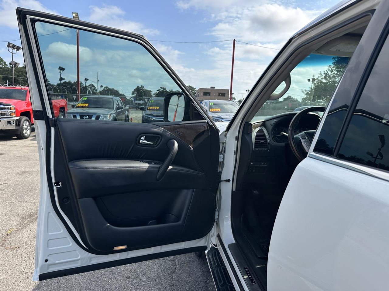 Infiniti QX80 2WD 4dr 2016