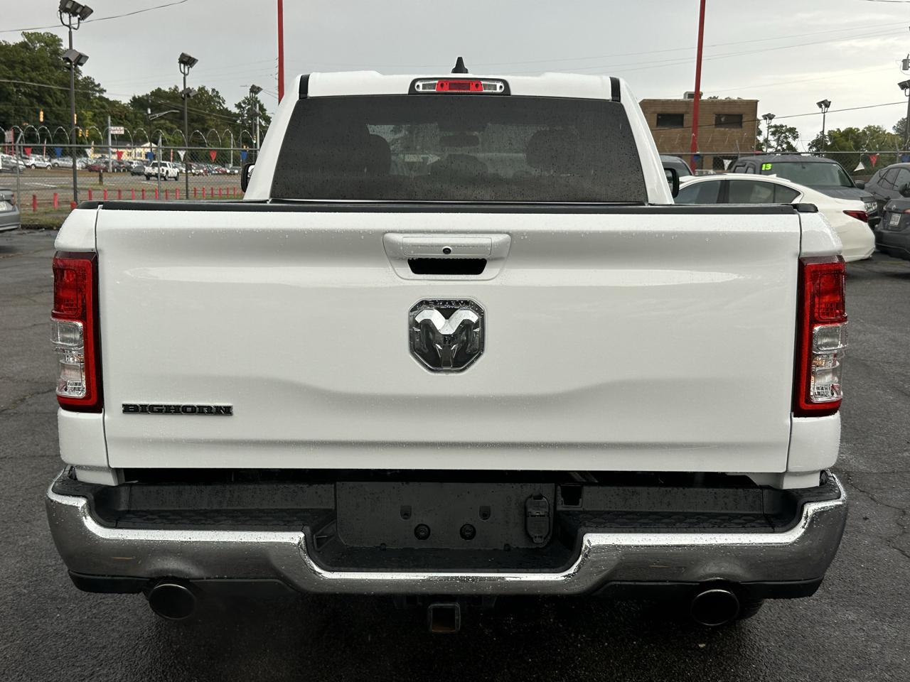 RAM 1500 Big Horn 4x2 Quad Cab 6'4" Box 2022