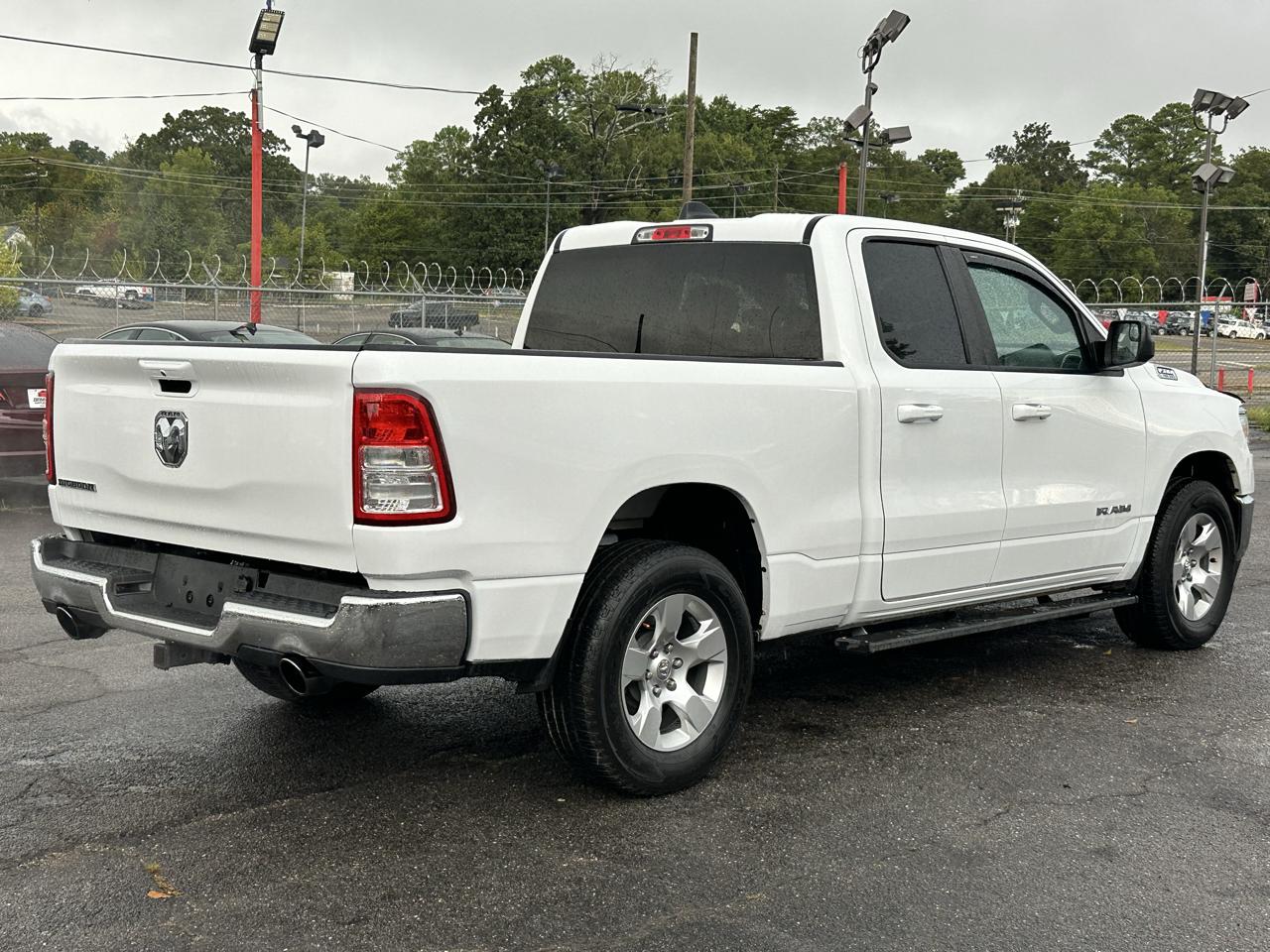 RAM 1500 Big Horn 4x2 Quad Cab 6'4" Box 2022