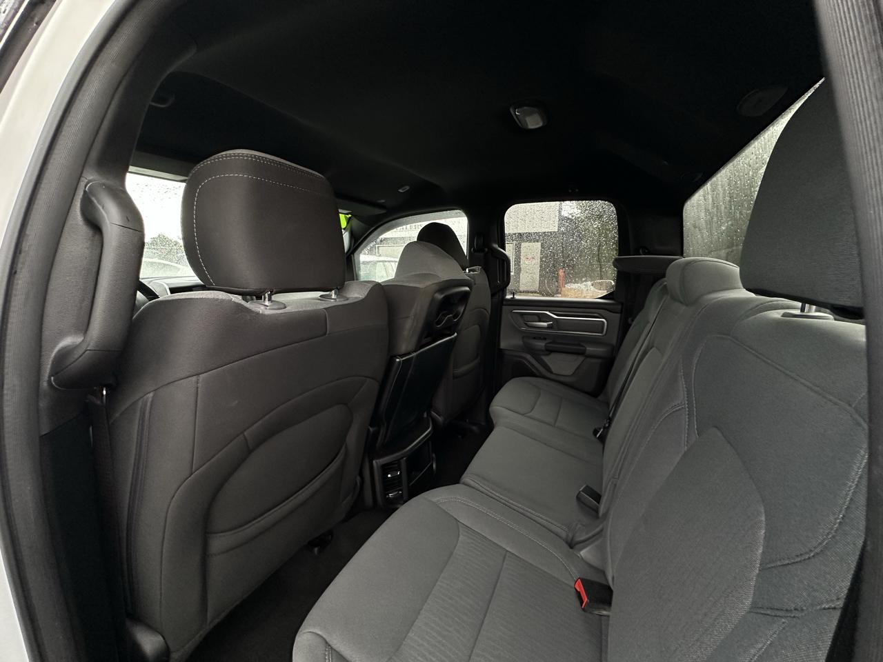 RAM 1500 Big Horn 4x2 Quad Cab 6'4" Box 2022