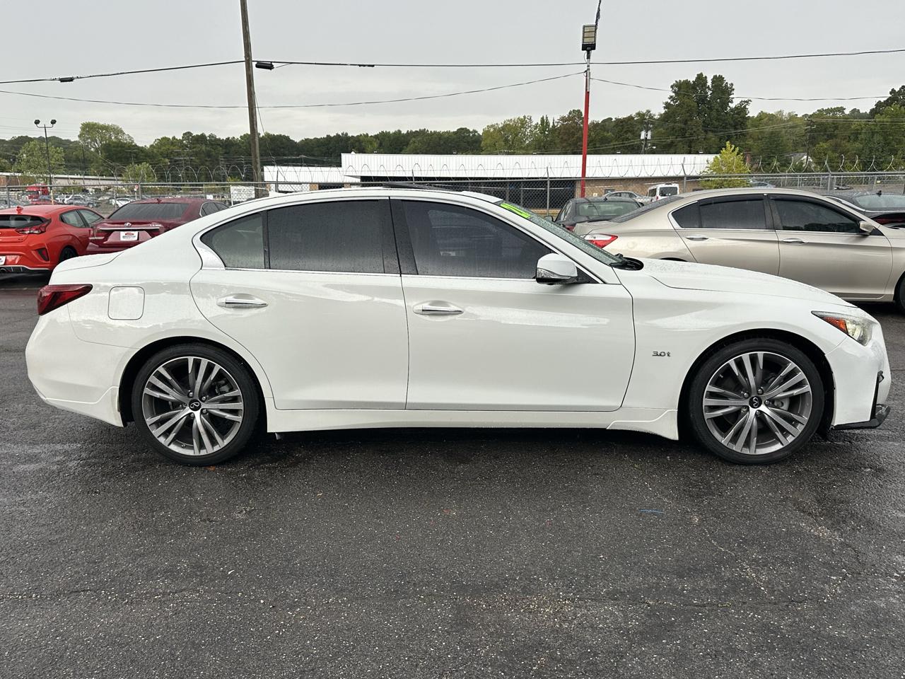 Infiniti Q50 3.0t SENSORY RWD 2021