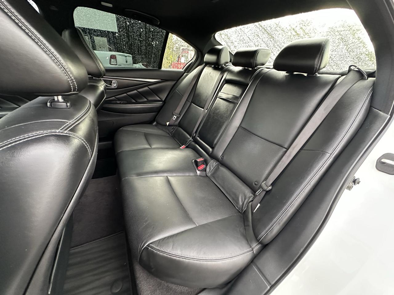 Infiniti Q50 3.0t SENSORY RWD 2021