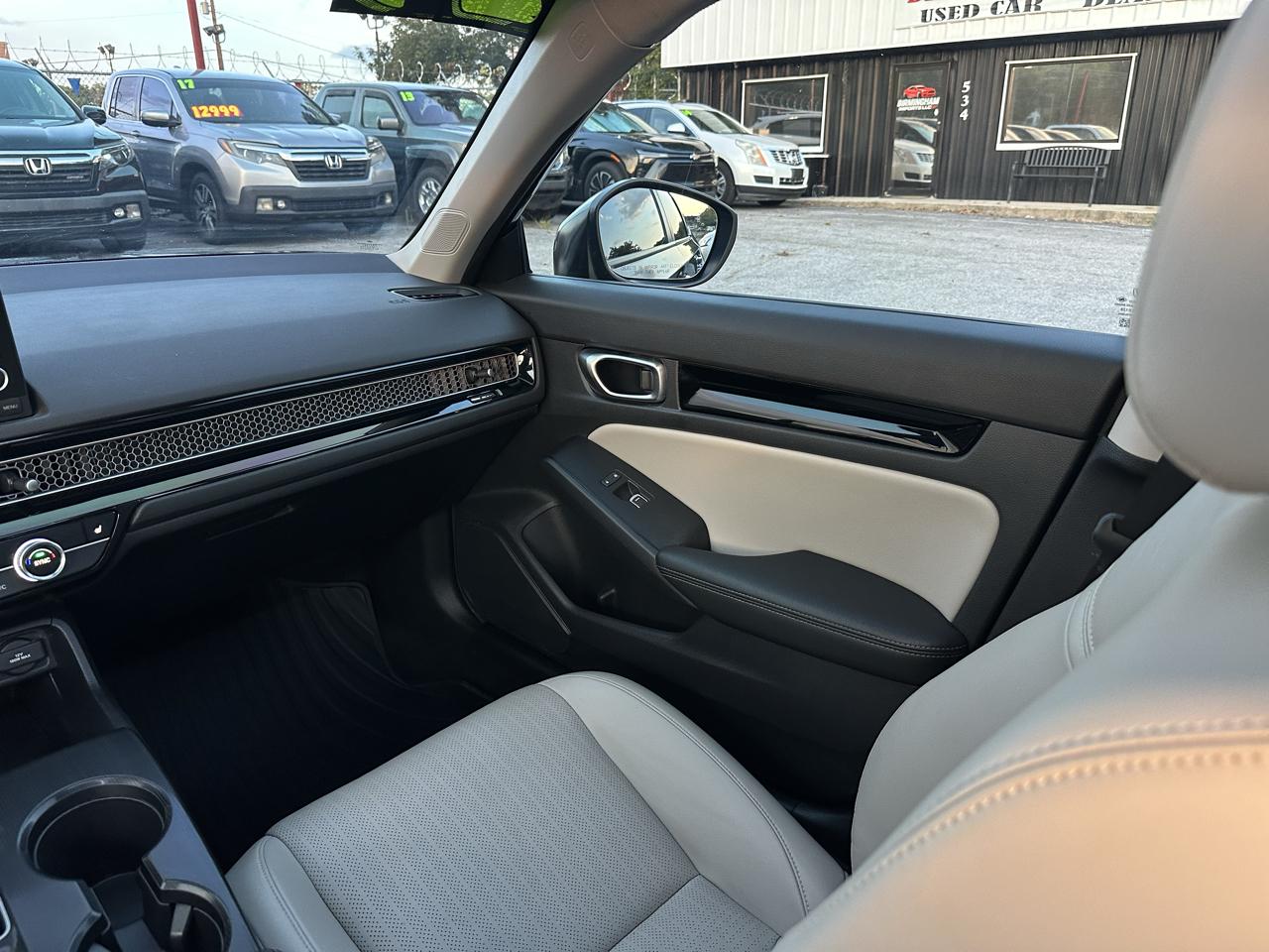 Honda Civic Hatchback EX-L CVT 2024