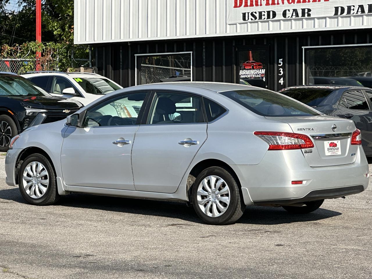 Nissan Sentra 4dr Sdn I4 CVT S 2014