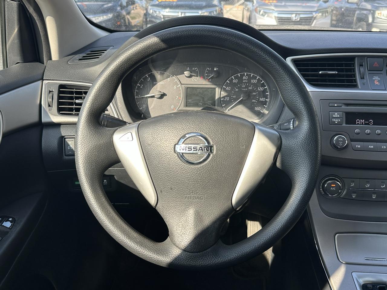 Nissan Sentra 4dr Sdn I4 CVT S 2014