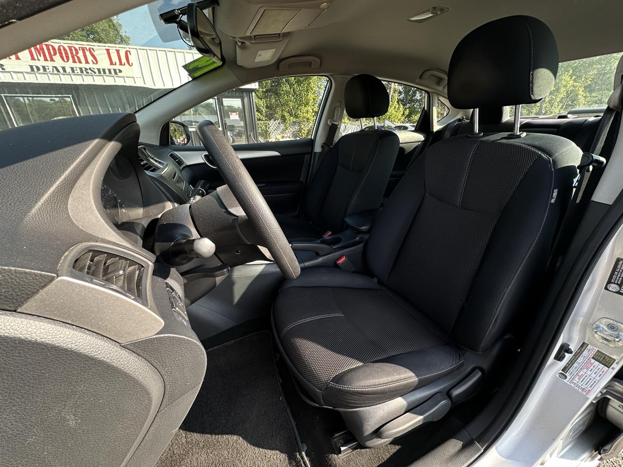 Nissan Sentra 4dr Sdn I4 CVT S 2014