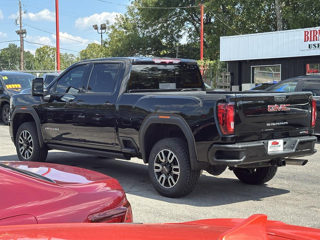 GMC Sierra 2500HD 4WD Crew Cab 159" AT4 2023
