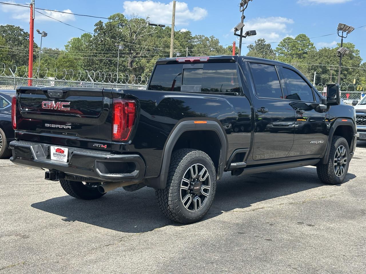 GMC Sierra 2500HD 4WD Crew Cab 159" AT4 2023