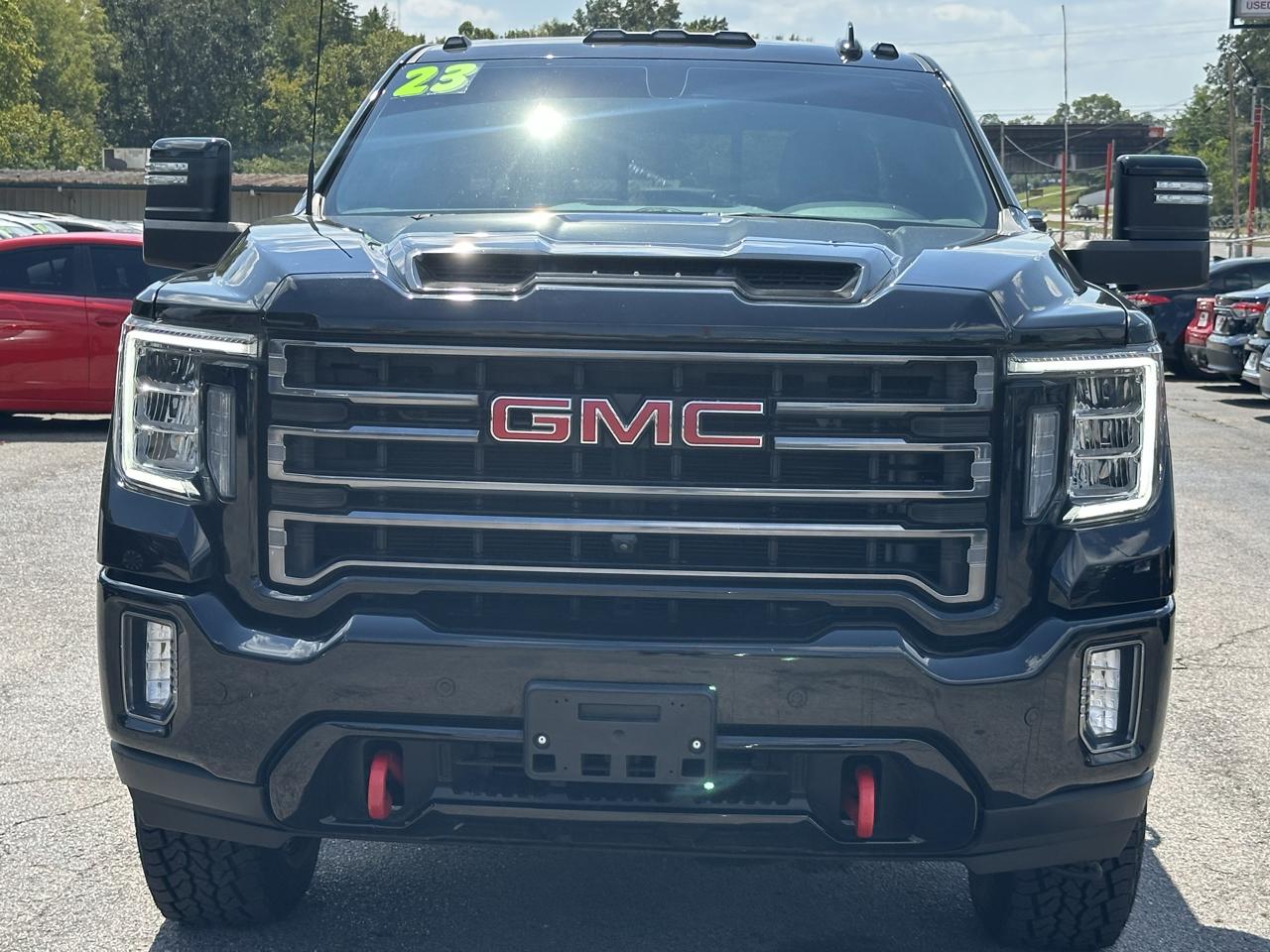 GMC Sierra 2500HD 4WD Crew Cab 159" AT4 2023