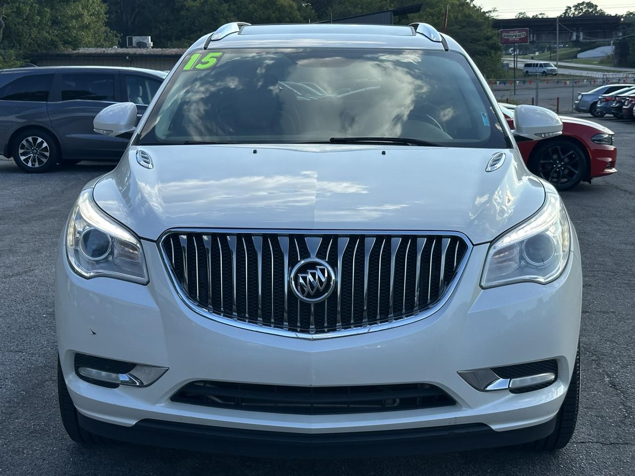 Buick Enclave FWD 4dr Leather 2015