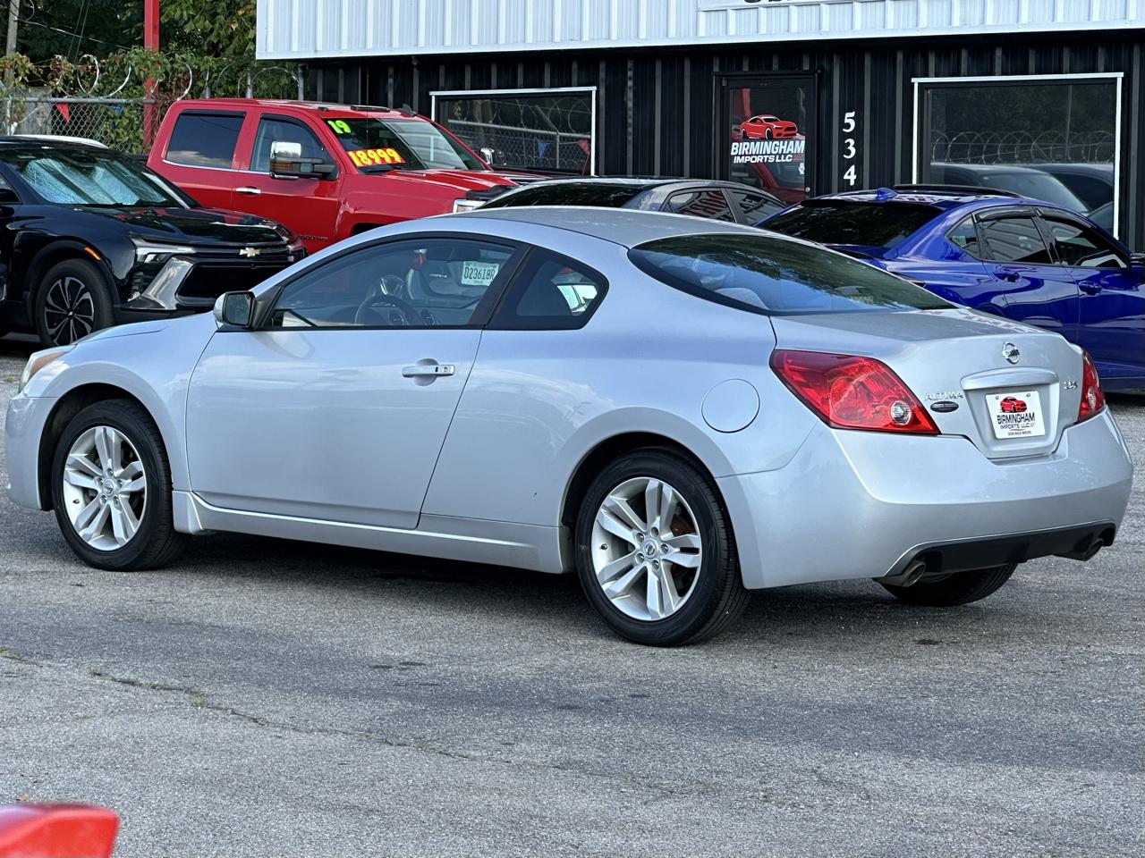 Nissan Altima 2dr Cpe I4 2.5 S 2013
