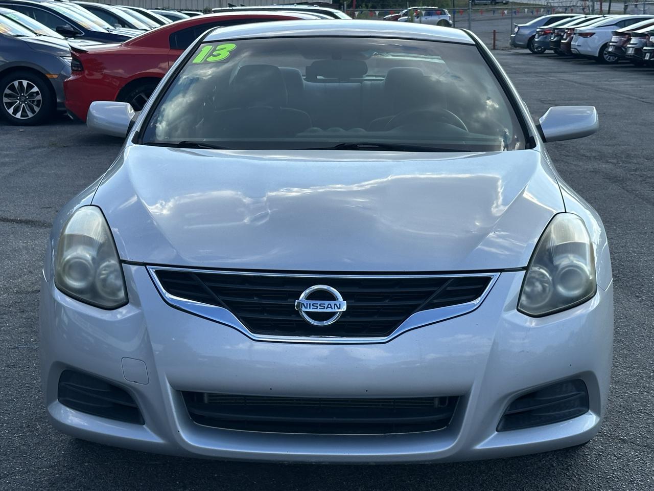 Nissan Altima 2dr Cpe I4 2.5 S 2013