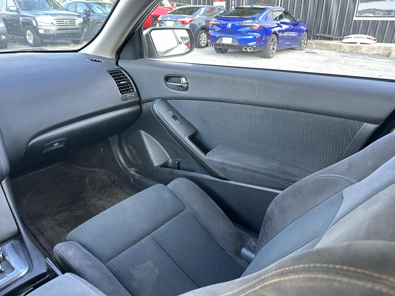 Nissan Altima 2dr Cpe I4 2.5 S 2013