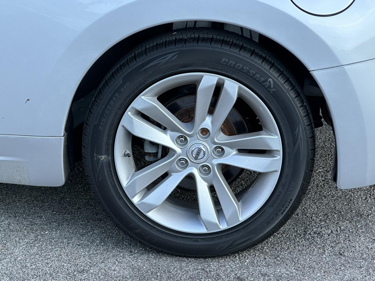Nissan Altima 2dr Cpe I4 2.5 S 2013