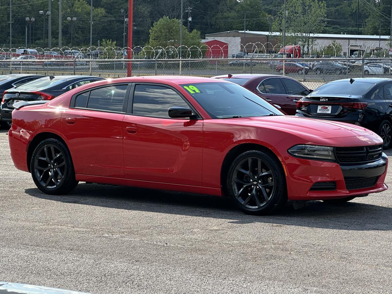 Dodge Charger SXT RWD 2019