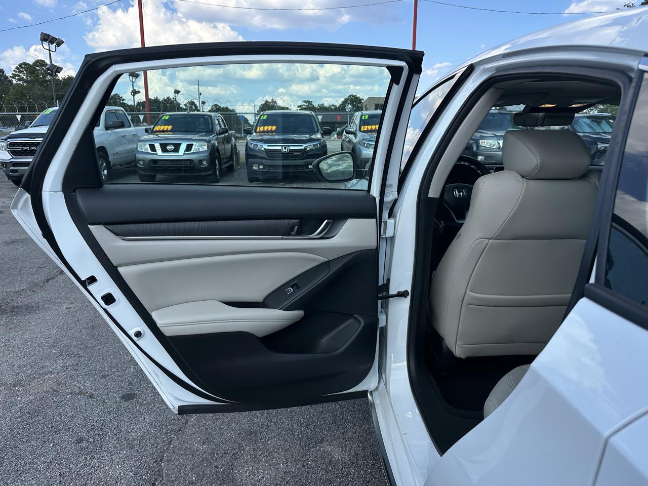 Honda Accord Hybrid EX-L Sedan 2021