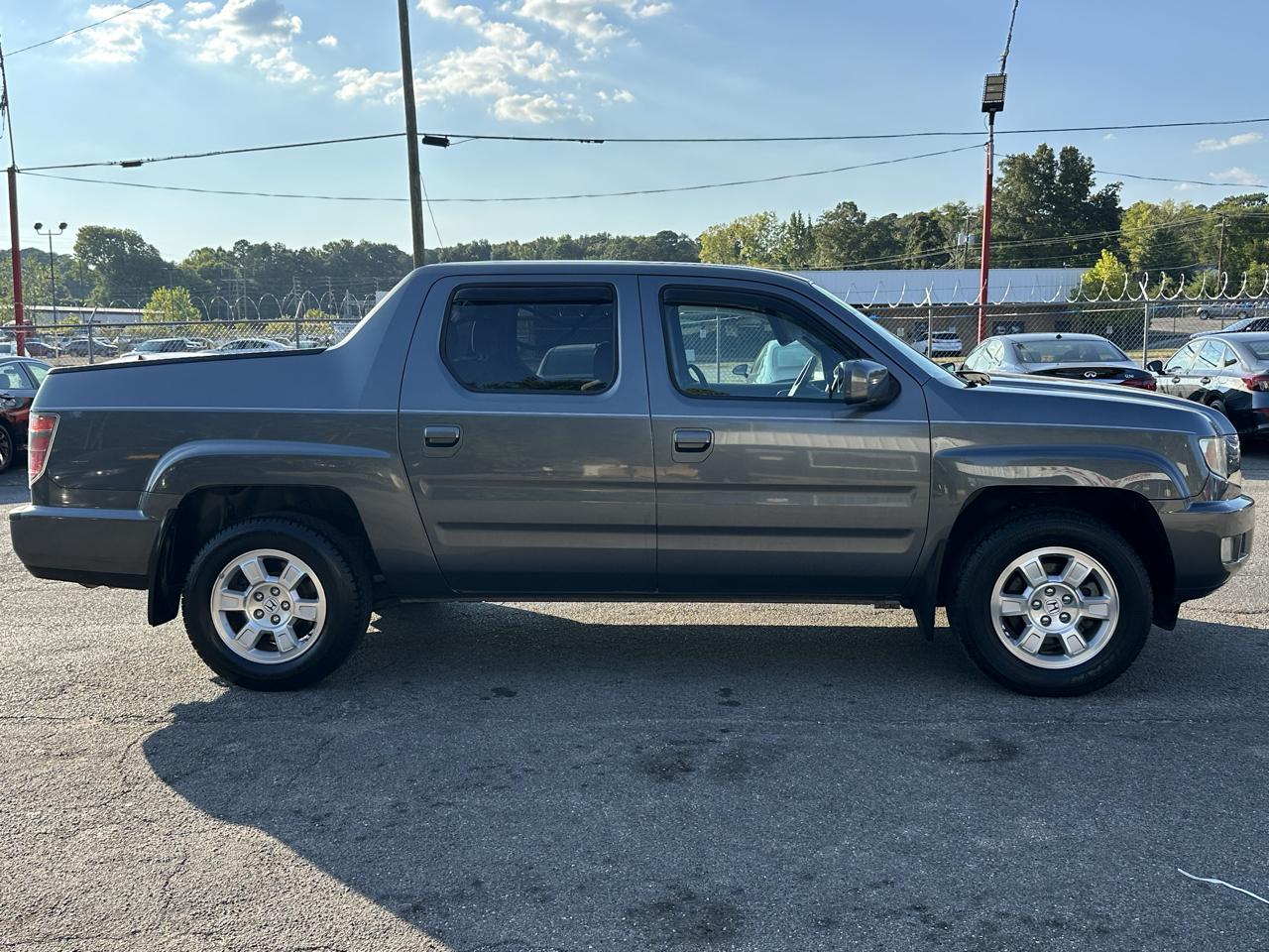 Honda Ridgeline 4WD Crew Cab RTS 2013