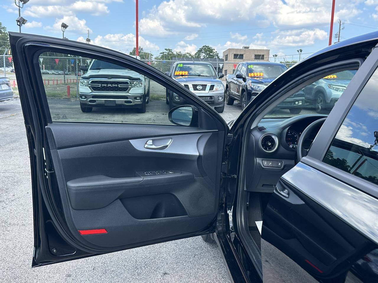 Kia Forte LXS IVT 2024