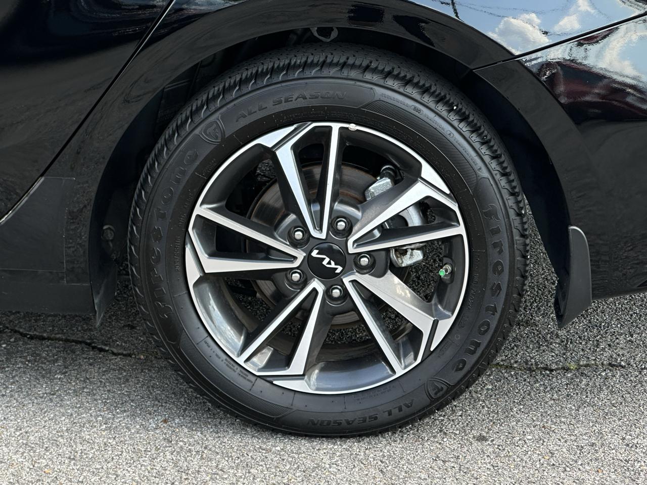 Kia Forte LXS IVT 2024