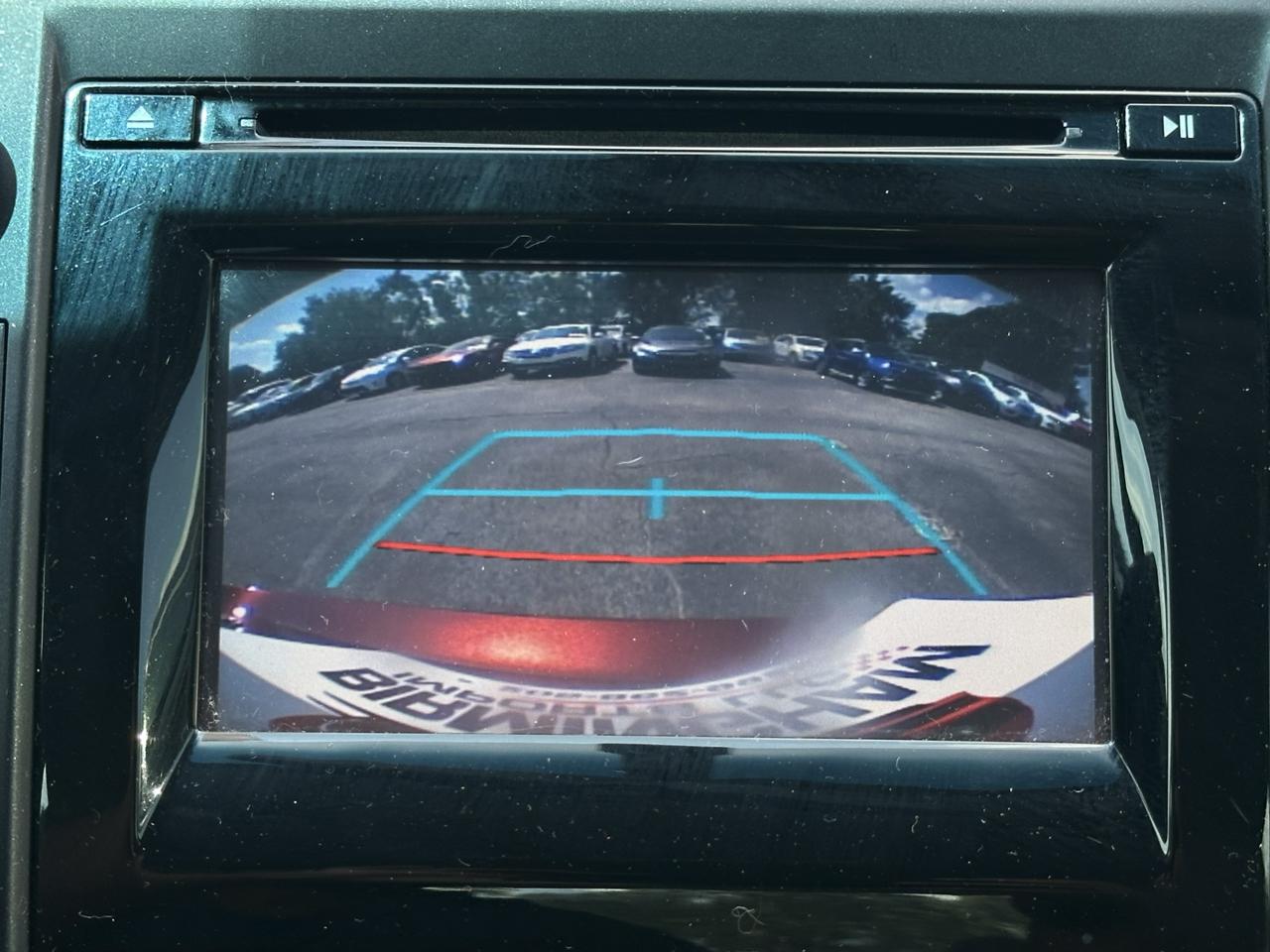 Toyota Camry 4dr Sdn I4 Auto XLE (Natl) 2015