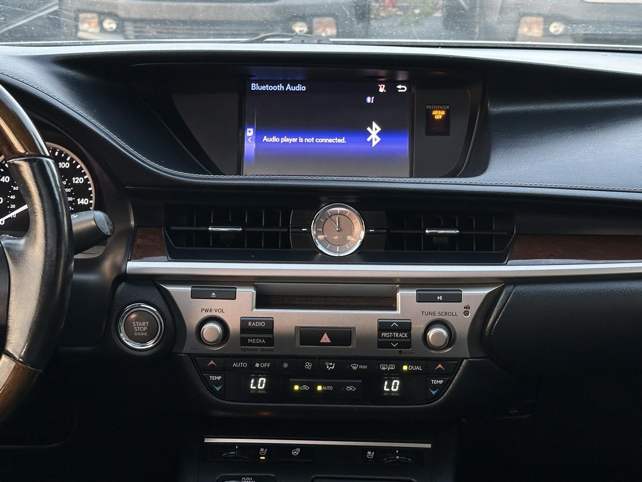 Lexus ES 350 4dr Sdn 2015