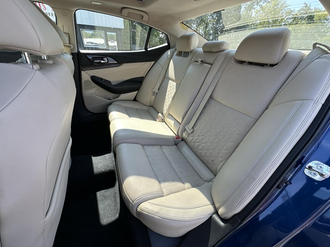 Nissan Maxima Platinum 3.5L 2017