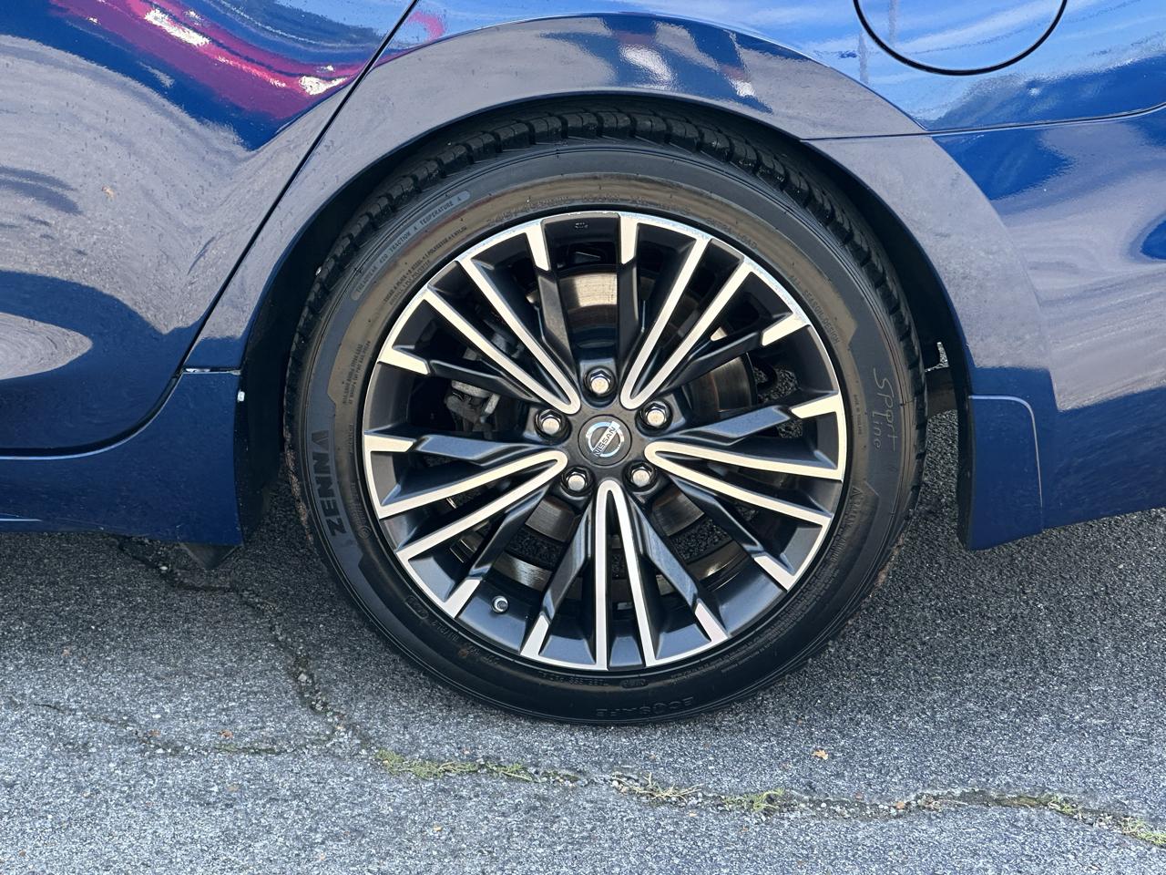 Nissan Maxima Platinum 3.5L 2017