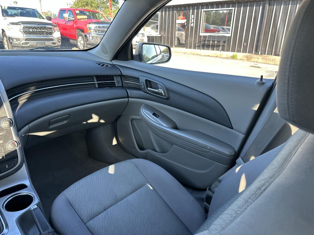 Chevrolet Malibu 4dr Sdn LS w/1LS 2015