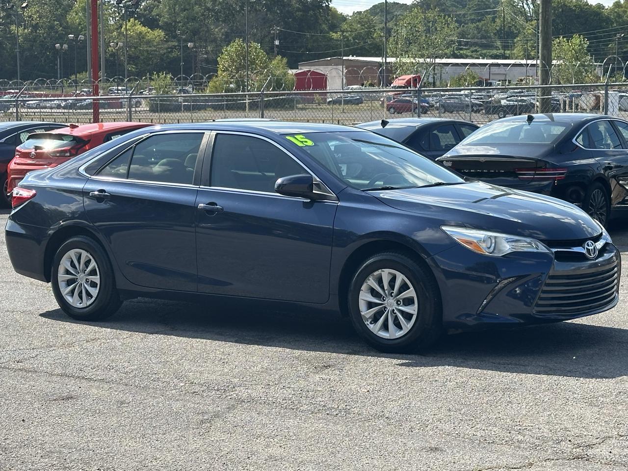 Toyota Camry 4dr Sdn I4 Auto XLE (Natl) 2015