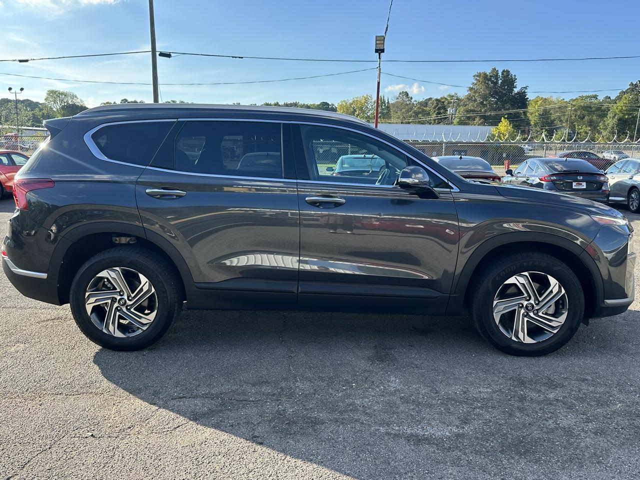 Hyundai Santa Fe SEL FWD 2023