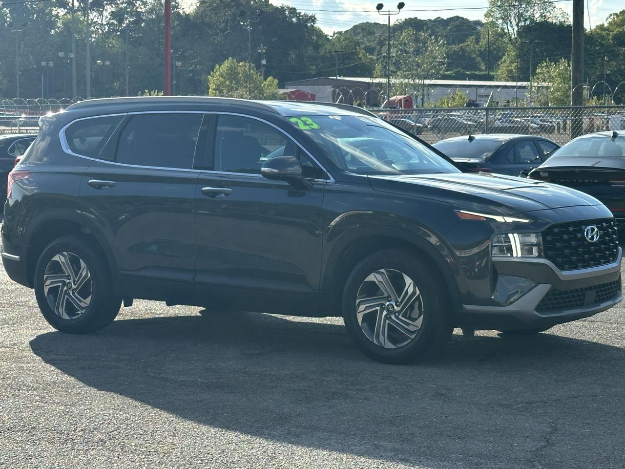 Hyundai Santa Fe SEL FWD 2023