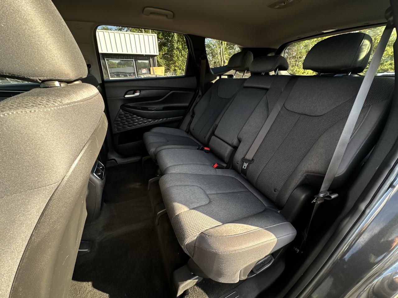 Hyundai Santa Fe SEL FWD 2023