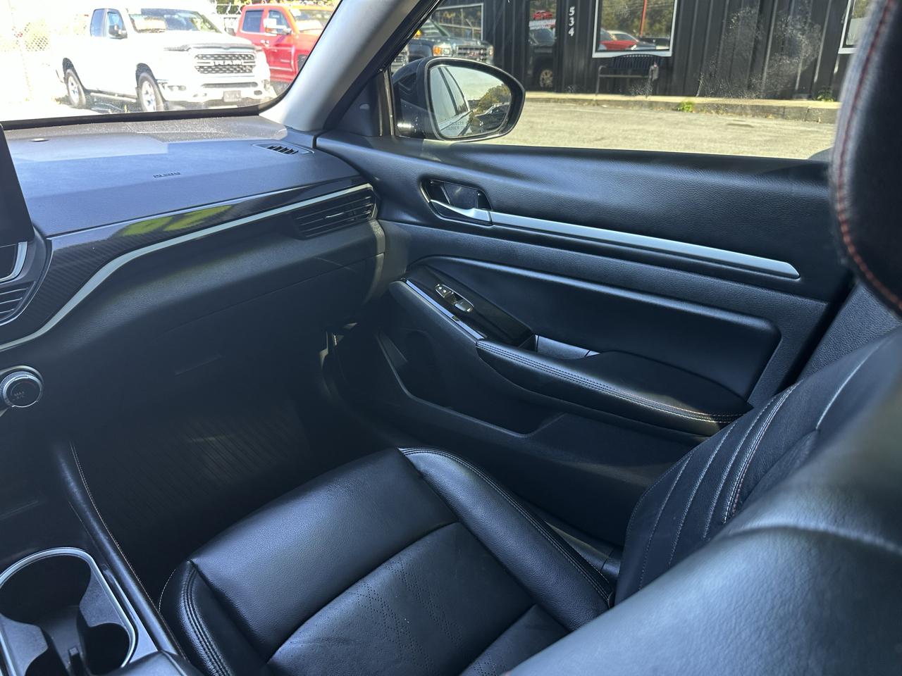 Nissan Altima 2.5 SR Sedan 2024