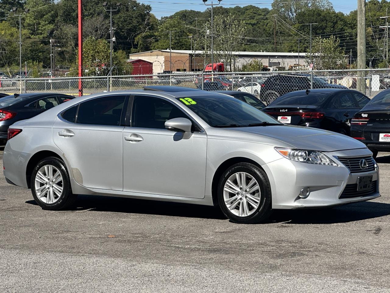 Lexus ES 350 4dr Sdn 2013