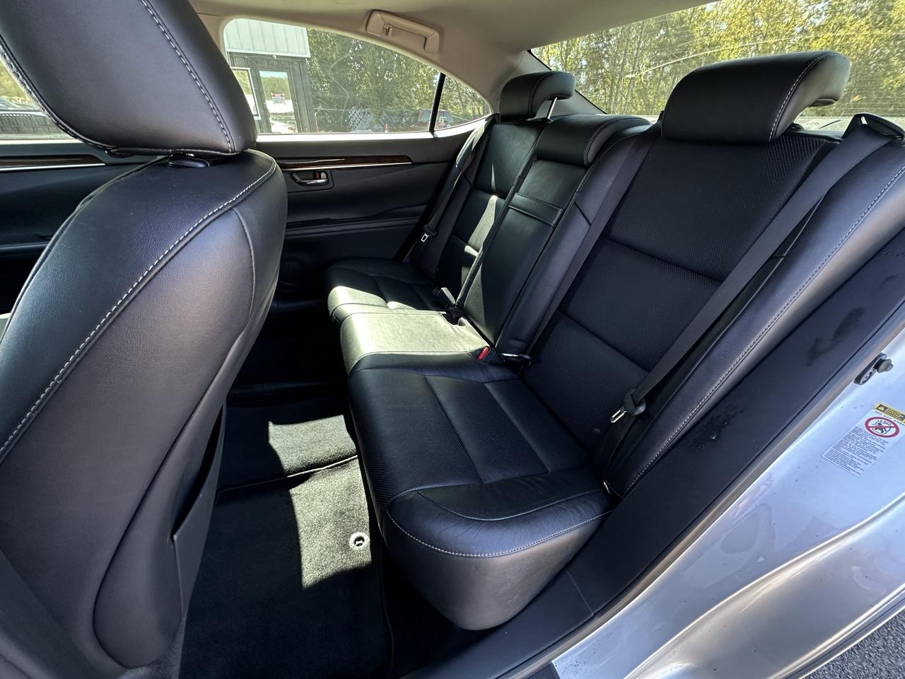 Lexus ES 350 4dr Sdn 2013