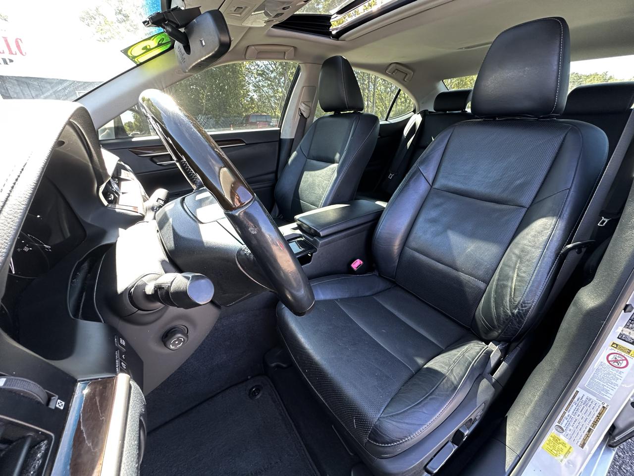 Lexus ES 350 4dr Sdn 2013