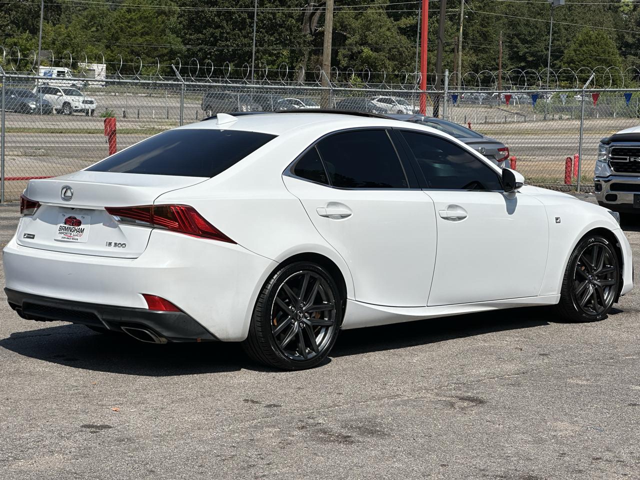 Lexus IS IS 300 RWD 2018