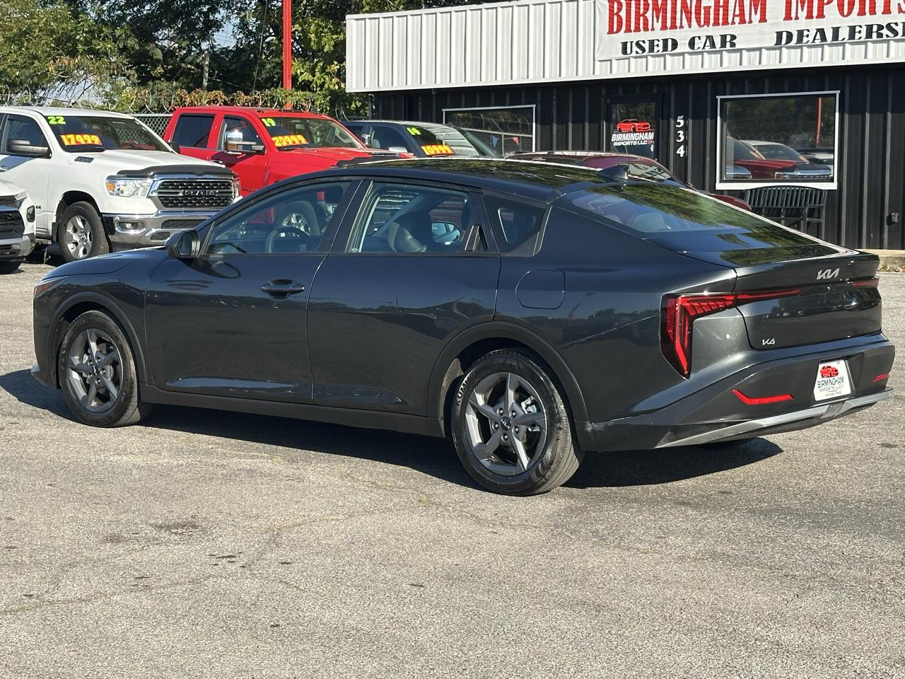 Kia K4 LXS FWD 2025