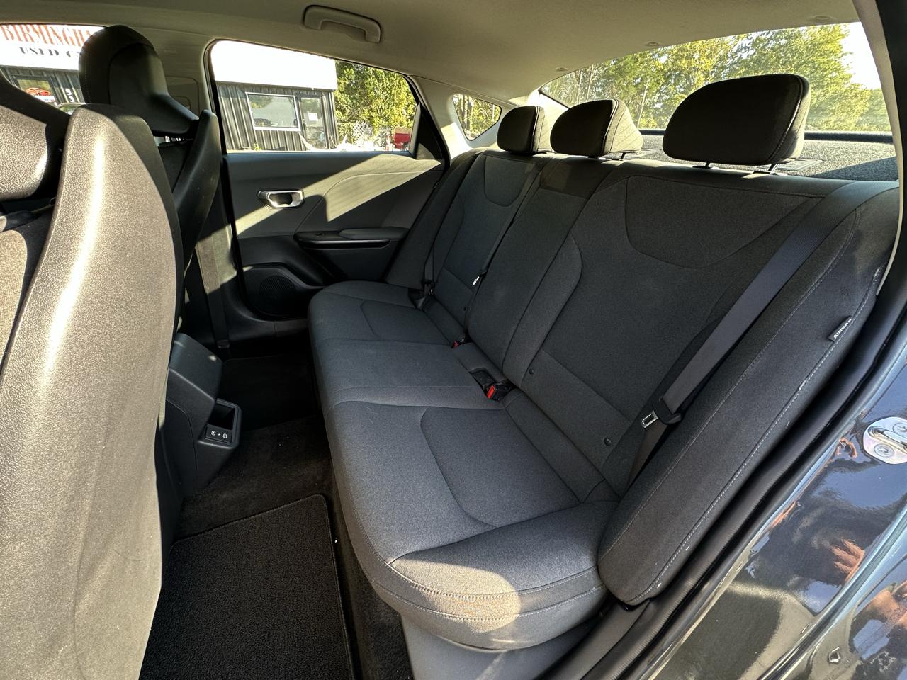 Kia K4 LXS FWD 2025