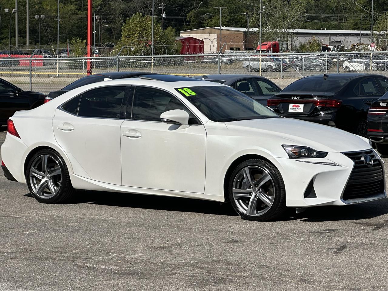 Lexus IS IS 300 RWD 2018