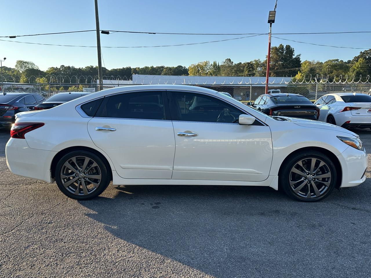 Nissan Altima 2.5 SR Sedan 2018