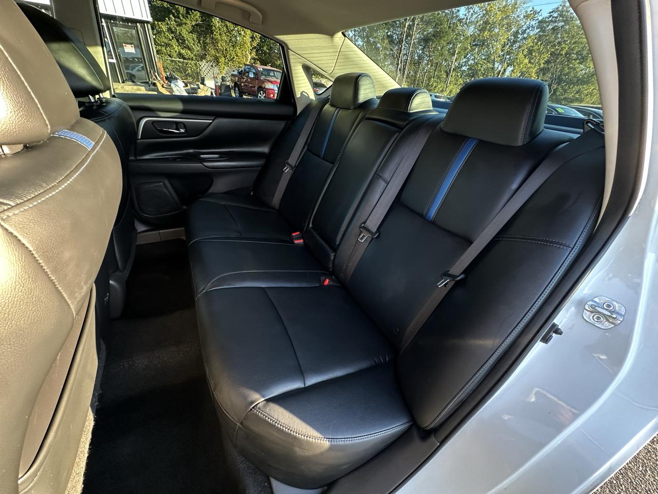 Nissan Altima 2.5 SR Sedan 2018