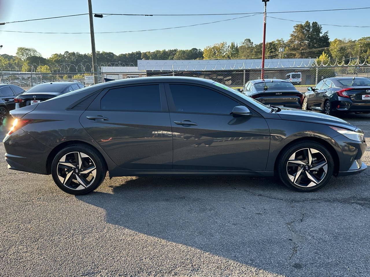 Hyundai Elantra SEL IVT 2023