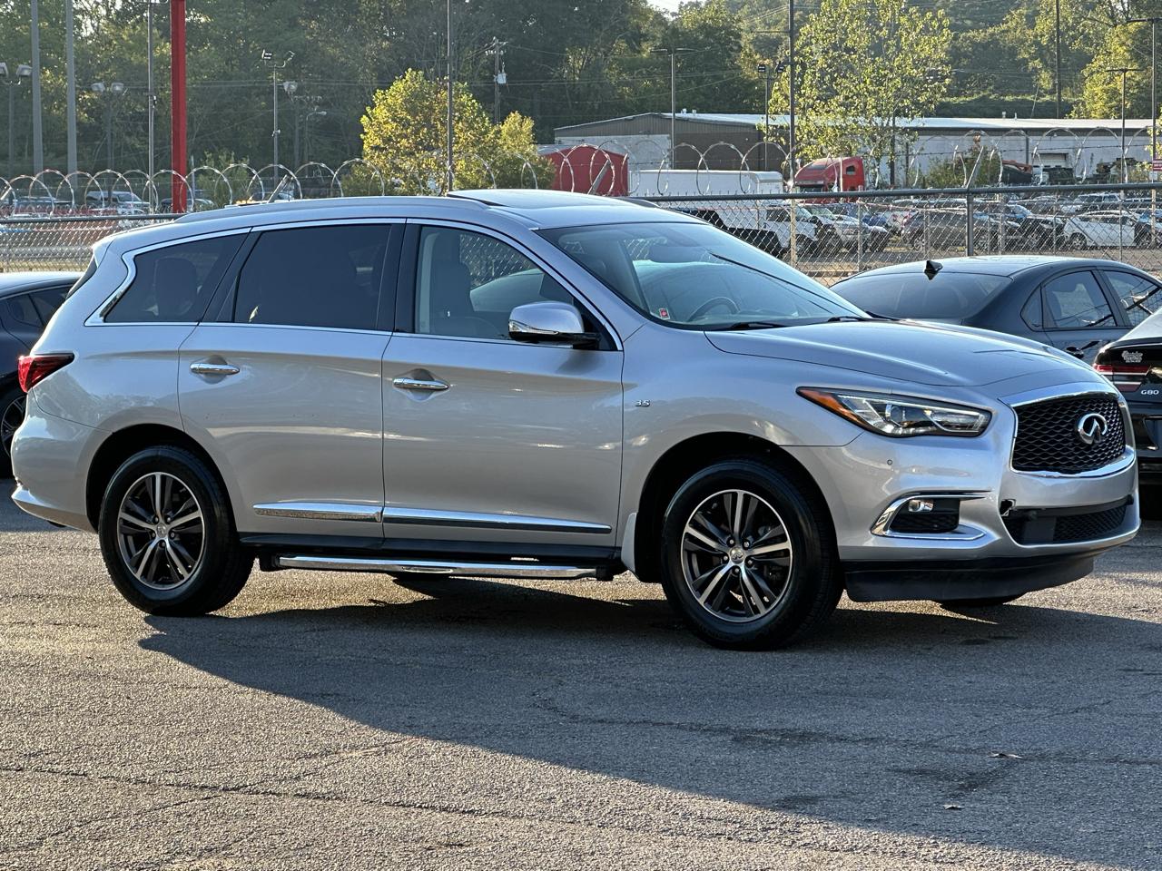 Infiniti QX60 AWD 2017
