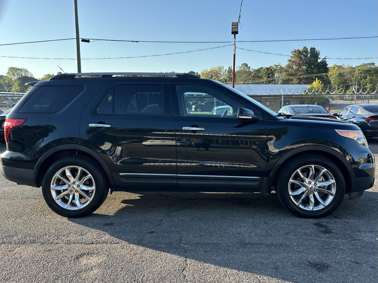 Ford Explorer FWD 4dr XLT 2014