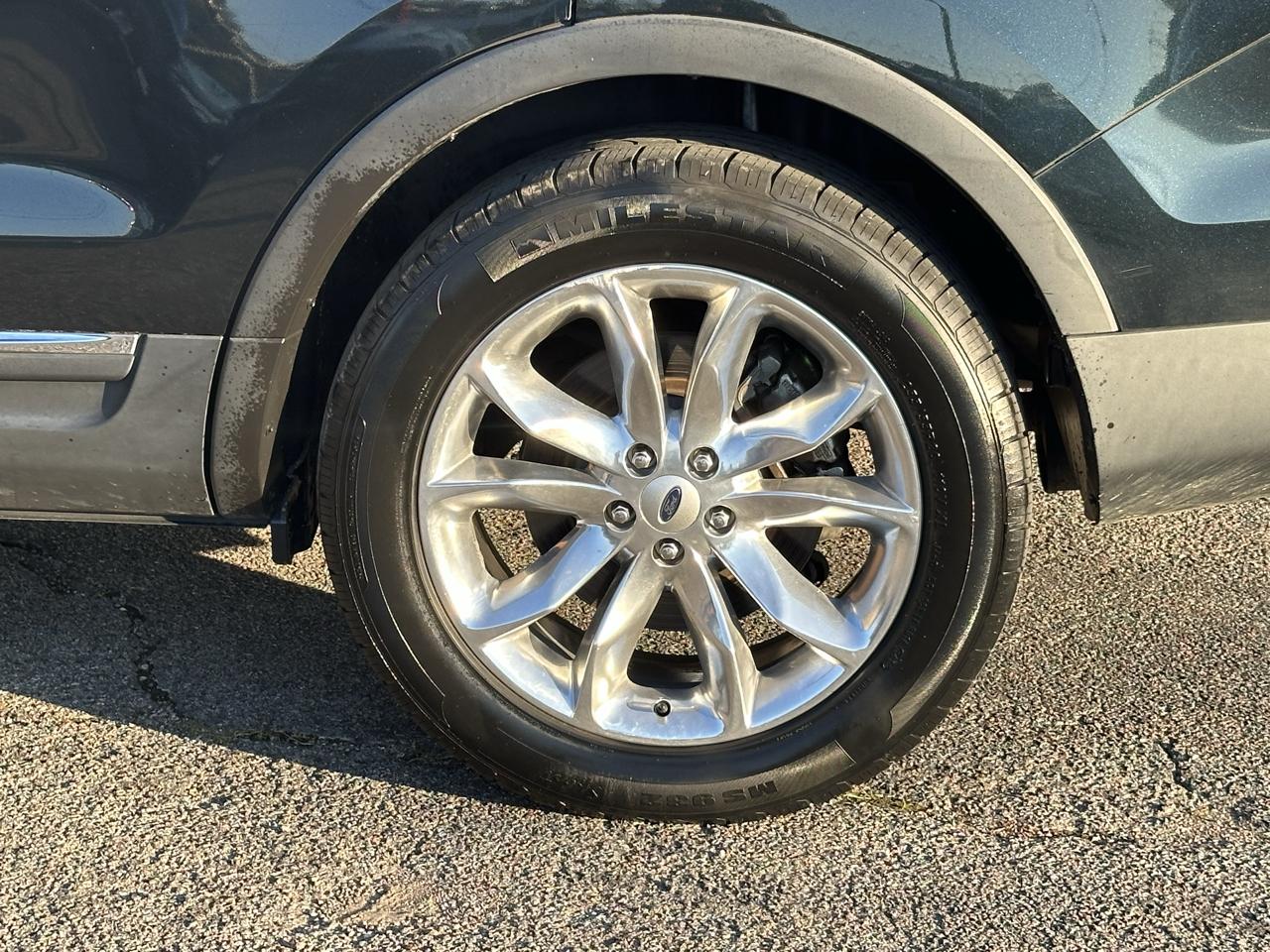 Ford Explorer FWD 4dr XLT 2014